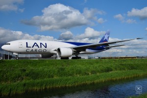 b777-f6n-n774la-lan-chile-lan-la-amsterdam-ams-eham.jpg